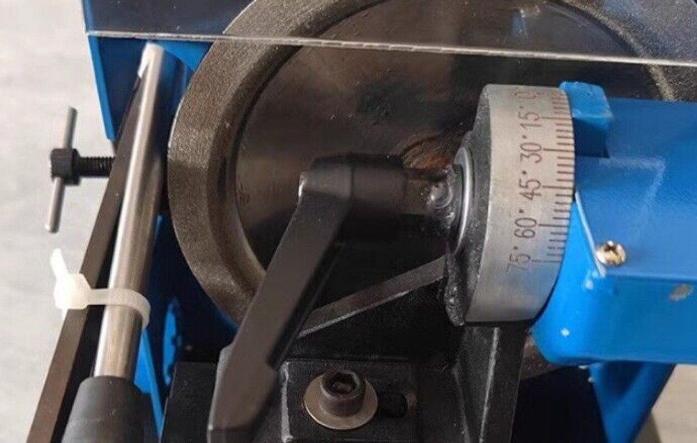 Automatic Tungsten Rod Grinding Machine Automatic Grinding Longitudinal Grinding