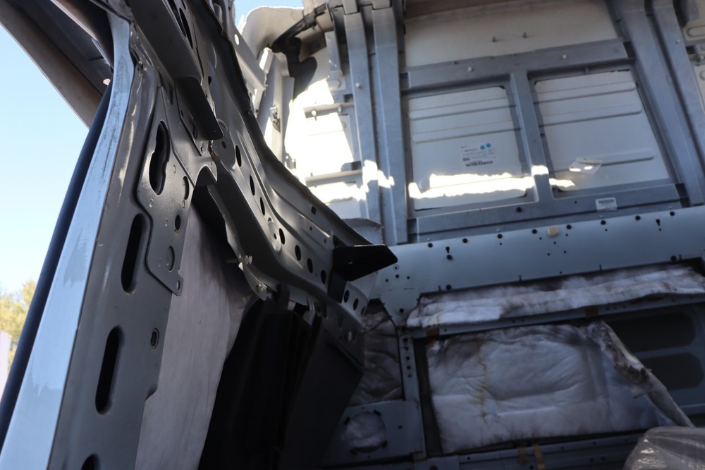 2018-2024 VOLVO VNL 760 SLEEPER CAB FRAME WHITE OEM