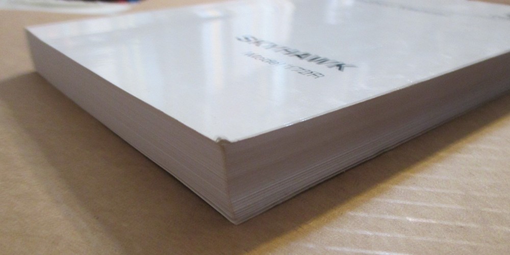 Skyhawk Model 172R Information Manual