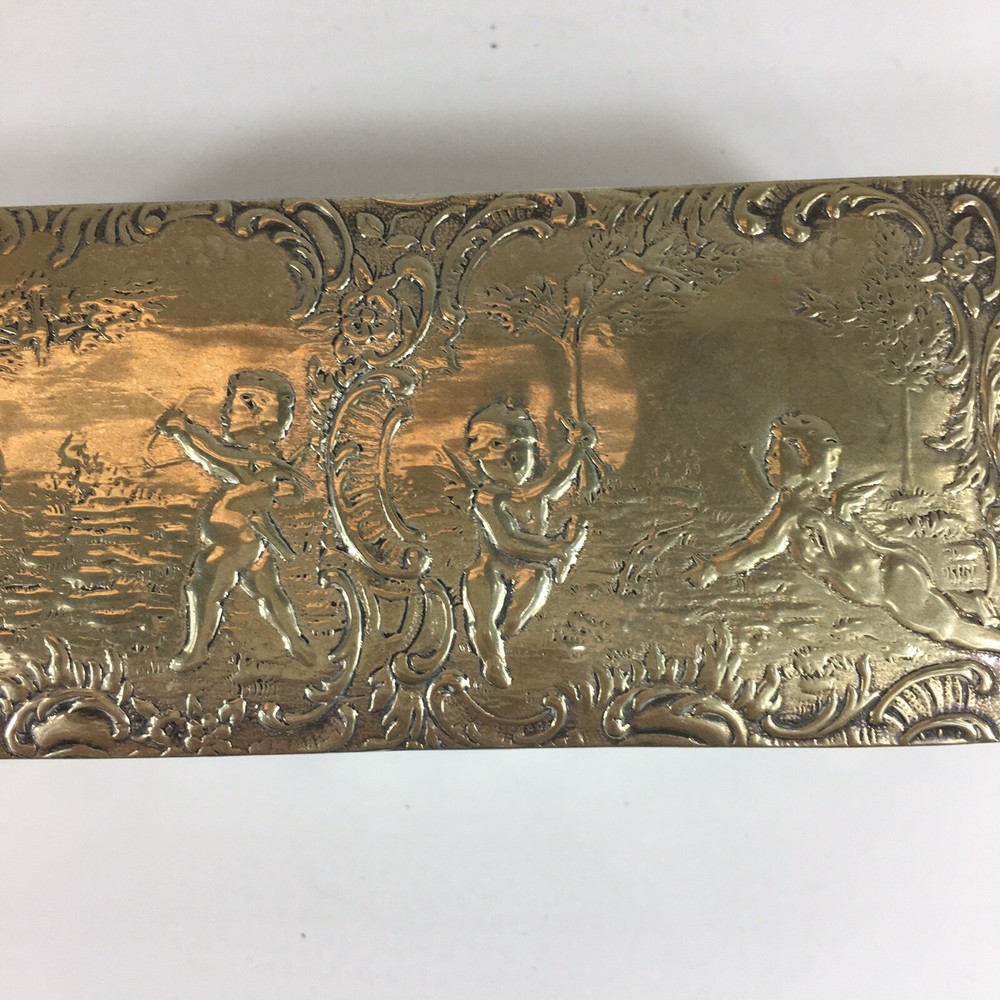 Antique German Hanau Pseudo Embossed Cherubs Playing Solid Silver Box 12cm Wide