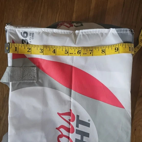 Coors Light Rectangular Zippered Soft Cooler Bag For Drinks Holds 36 12 OZ Cans