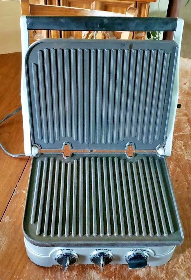 CUISINART GRIDDLER MODEL GR4 GRIDDLE-GRILL-PANINI PRESS MAKER-PRE-OWNED