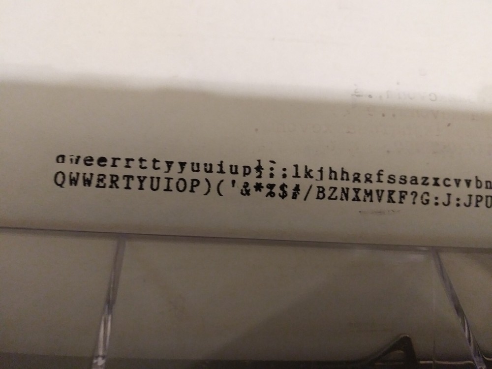 Typewriter Brother AX500 word processing Electric Portable