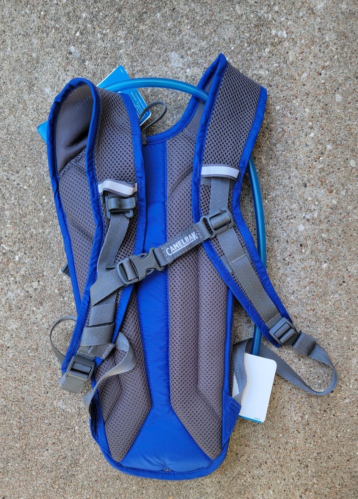 CamelBak Rogue Hydration Pack 70oz Blue Gray Backpack Hiking
