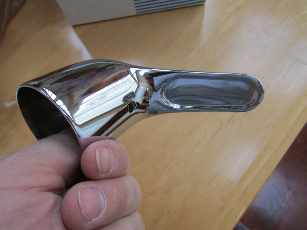 MOEN SHOWER HANDLE - ADLER COLLECTION - CHROME