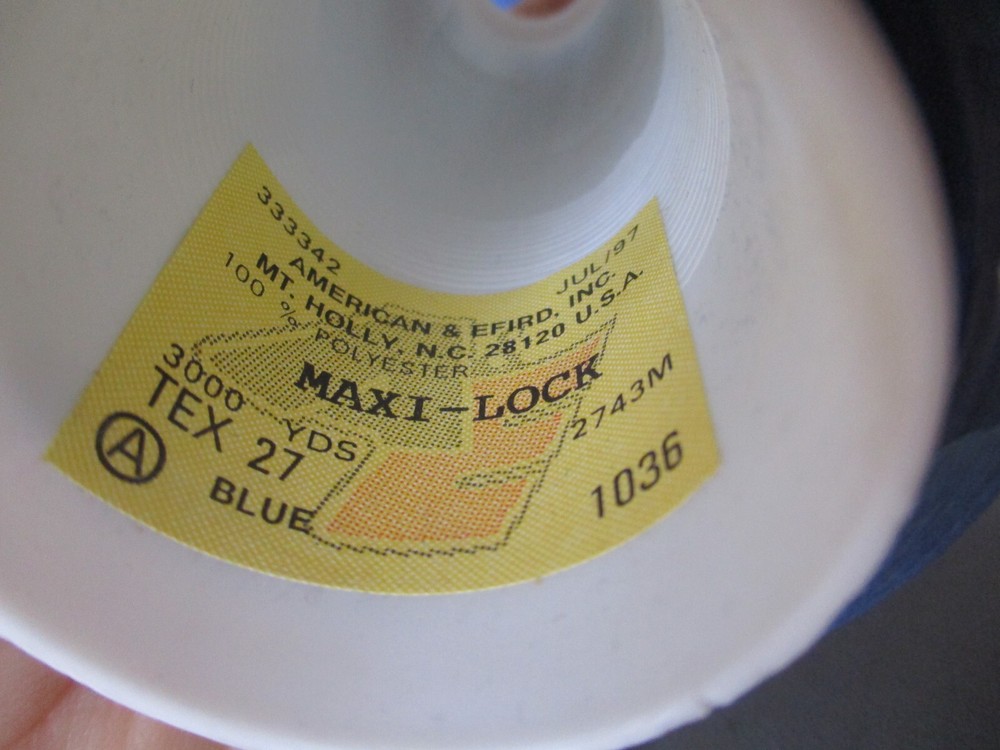 Maxi-Lock BLUE Serger Thread, 3000 yards, Tex 27, Unused Spool