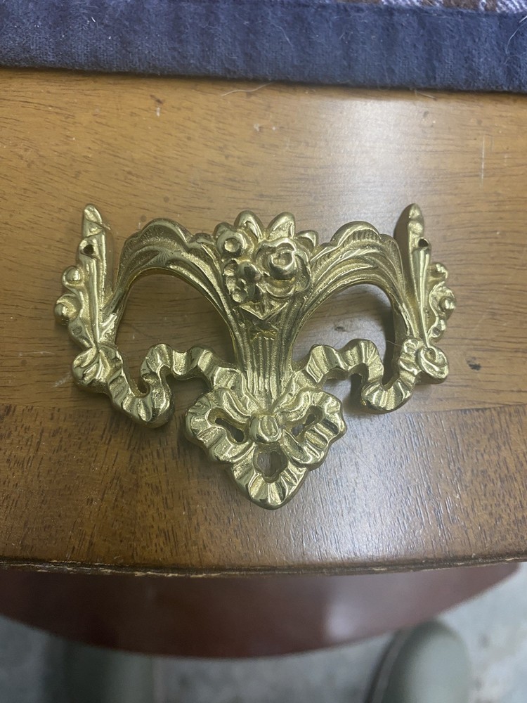 Brass Victorian Ornate Drawer Pull