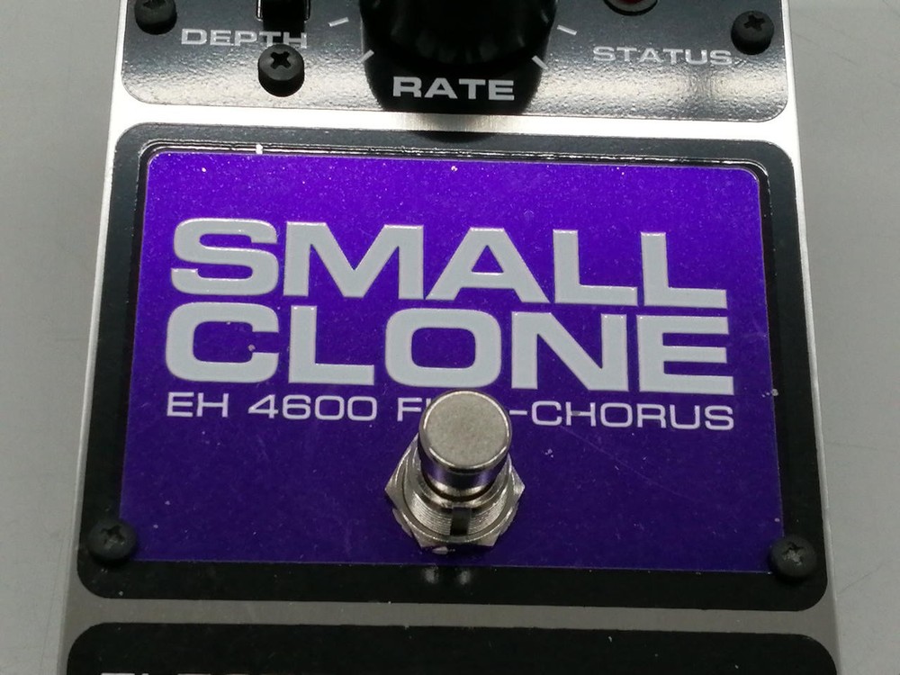 Electro-Harmonix EHX Small Clone Analog Chorus Guitar Effects Pedal