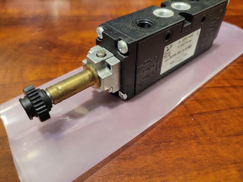 Pneumax 828.52.3.9.M2