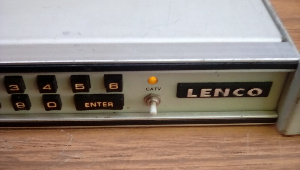 Lenco PDM-470 Demodulator