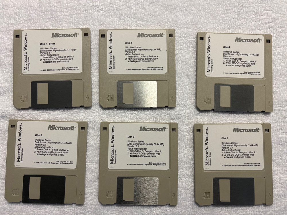 📦 Microsoft Windows Operation System, Version 3.1, Setup, 3.5" Floppy Diskettes