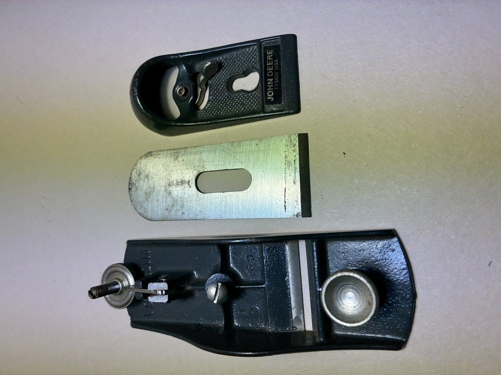 VINTAGE BLOCK PLANE JOHN DEERE