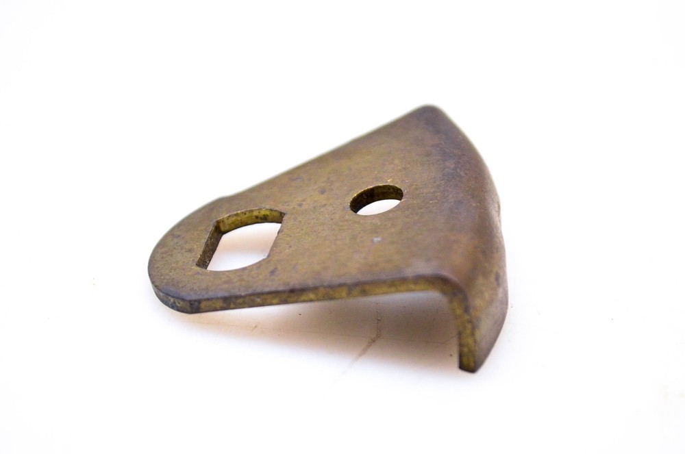 OMC 330252 Latch NOS