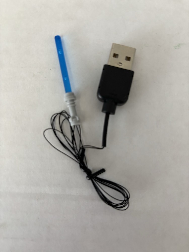 Light Up Lightsaber (Blue)