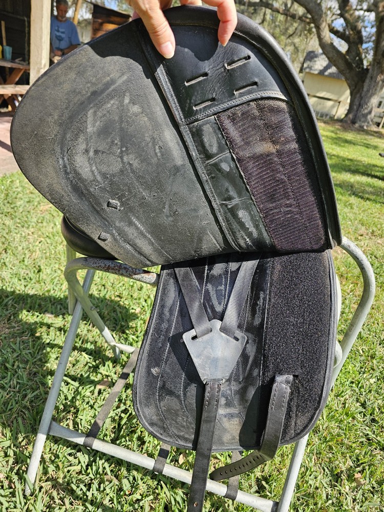 18" Trustin Dressage Saddle MW