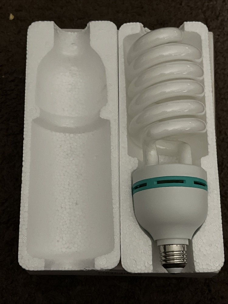 2 x 135W Photography Light Bulb 5500K E27 Socket CFL Softbox for 2 Pack