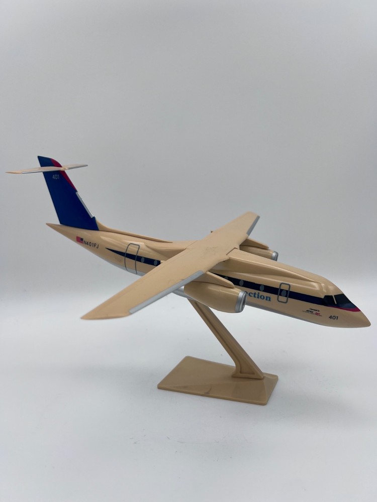 Delta Connection 328JET Model Airplane N401FJ Desktop Display