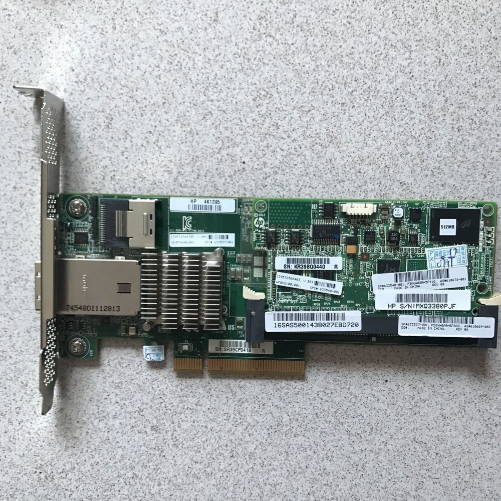 HP Smart Array P222/512MB FBWC 6Gb 2-Port SAS Controller +Battery