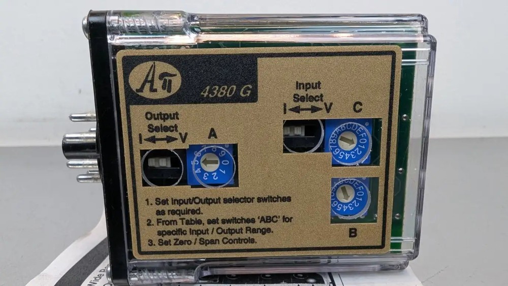 Absolute Process Instruments API 4380 G Wide Ranging DC/DC Isolator 115VAC
