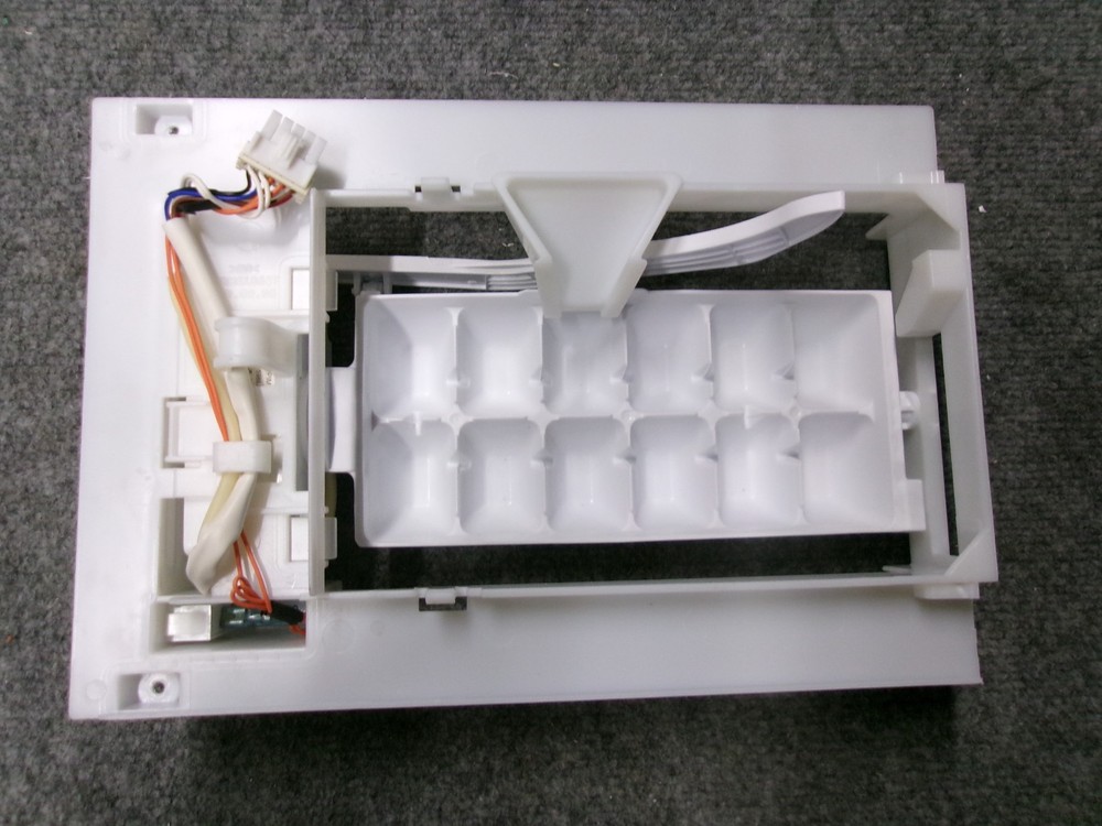 AEQ72909603 LG REFRIGERATOR ICEMAKER