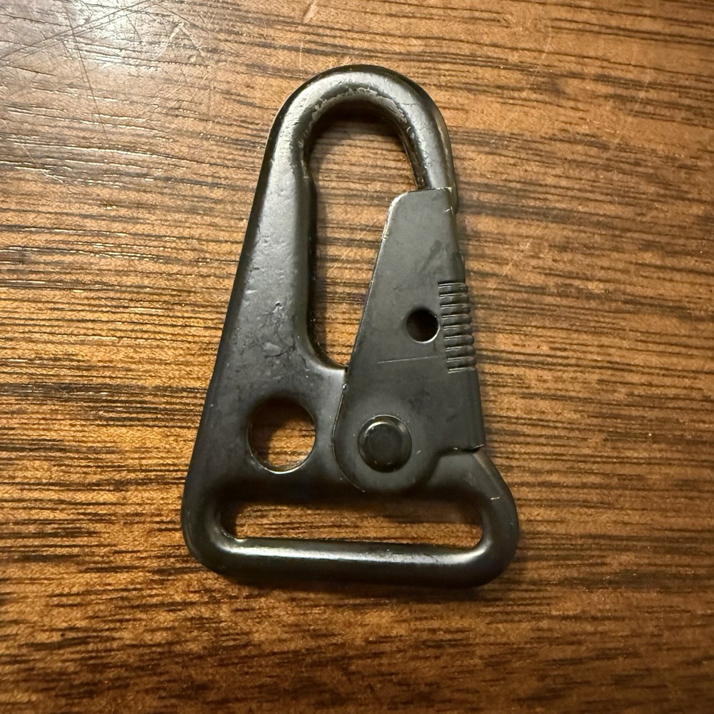 Clash Hook (Black)