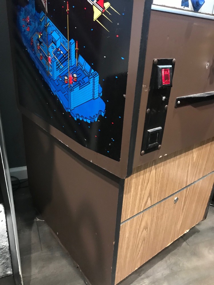 Original Zaxxon Arcade Game - GREAT CONDITION -