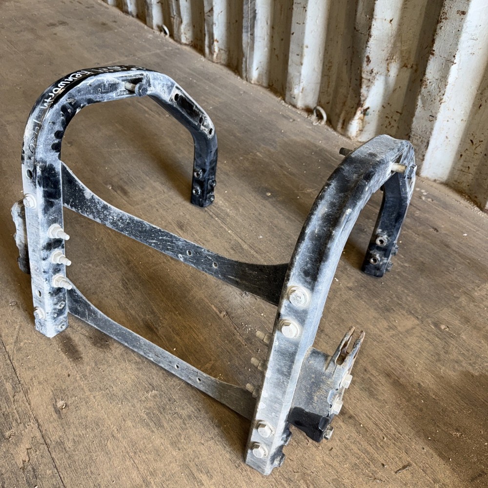 DPF/SCR BRACKET For 2016 KENWORTH T680