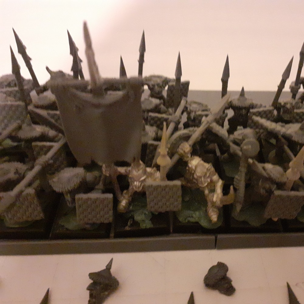Warhammer Orcs & Goblins 42 Goblin Spearman Horde plastic oop full command