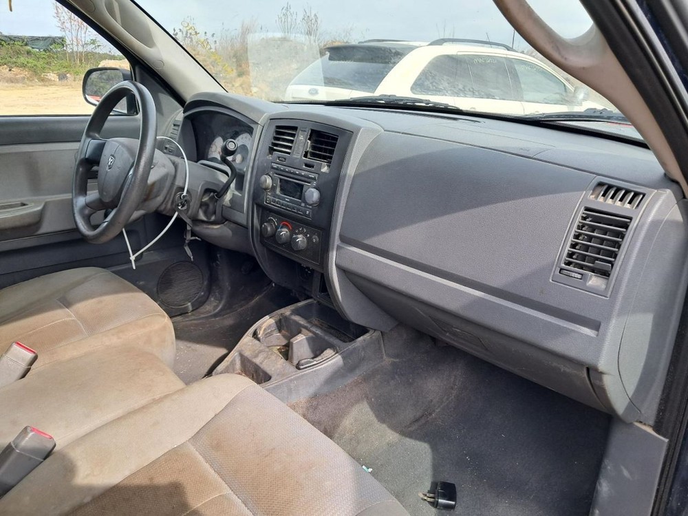 Fuse Box Engine Fits 05-07 DAKOTA 5000902