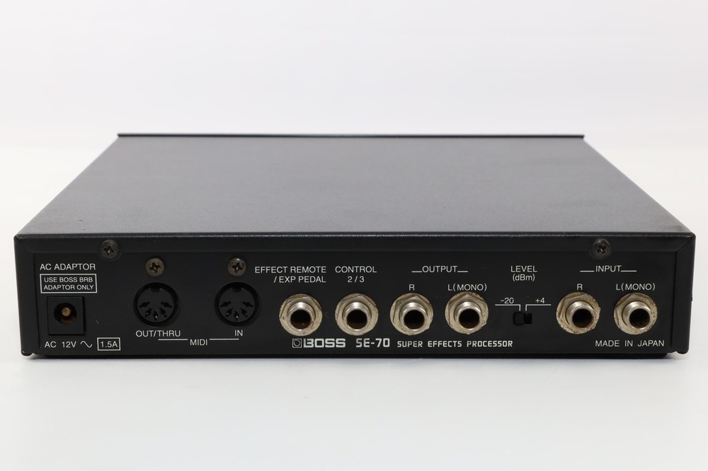 BOSS SE-70 Super Effects Processor Vocoder New Internal Battery From Japan
