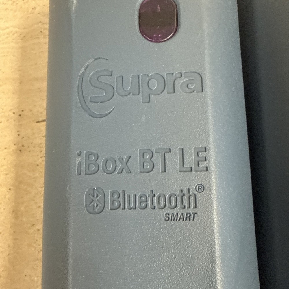 SUPRA iBox BT LE Bluetooth Smart LOCKBOX. Locked, No Code
