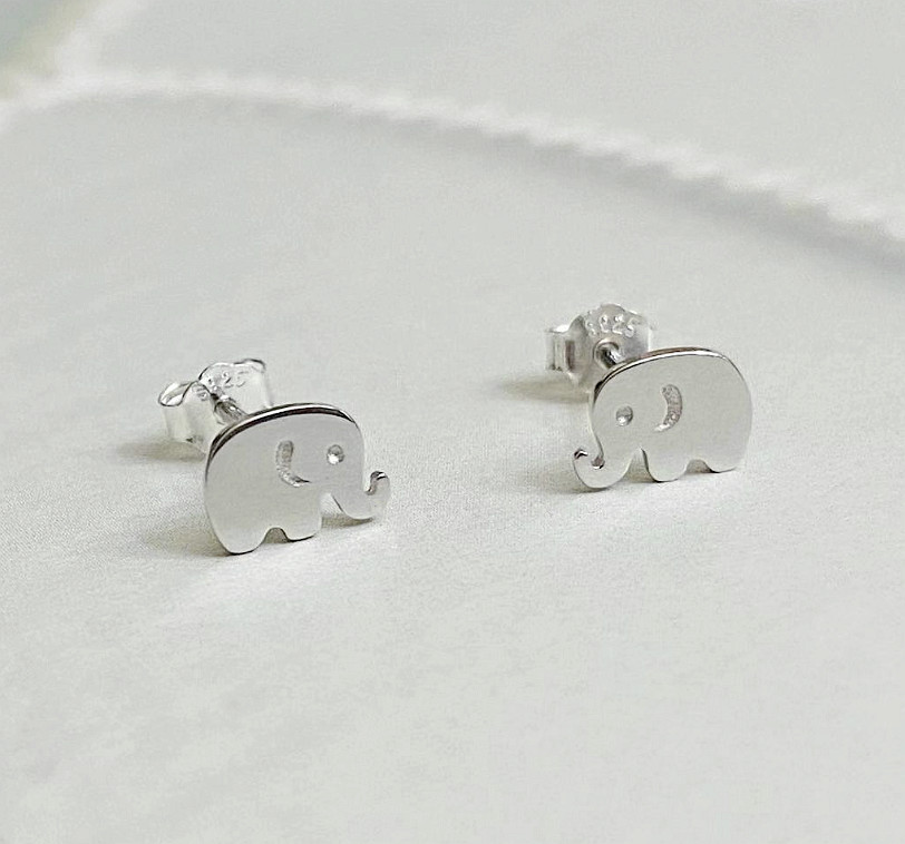 S925 Sterling Silver Tiny Cute Elephant Stud Earrings