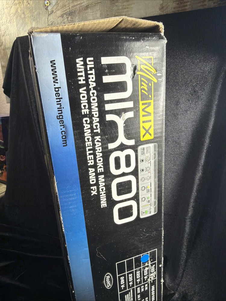 BEHRINGER Minimix MIX800 Ultra-Compact Karaoke Processor W/Voice Cancell & Echo