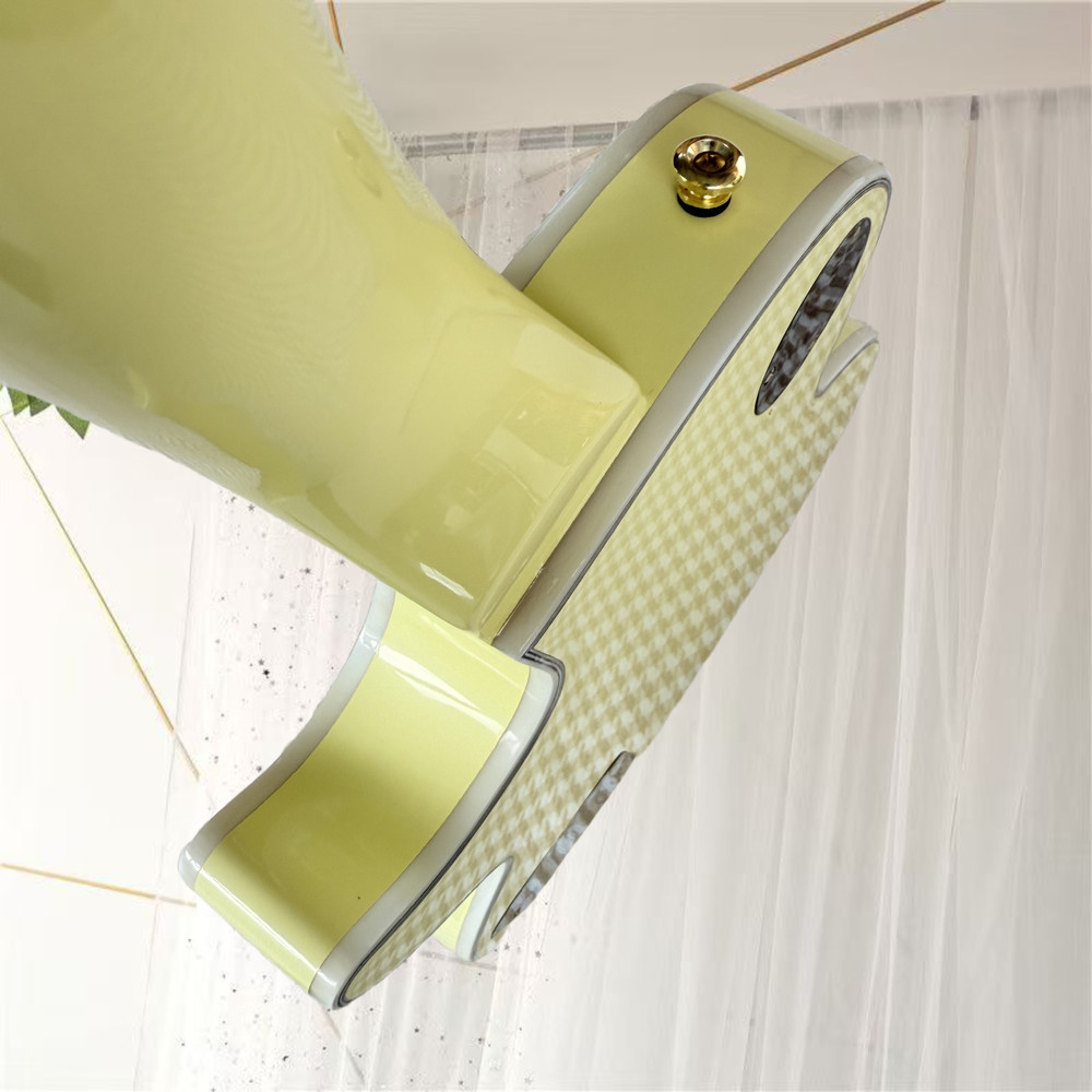 エレキギター、高品質、送料無料、6弦、色がきれい、音質が優美、カエデ、空輸