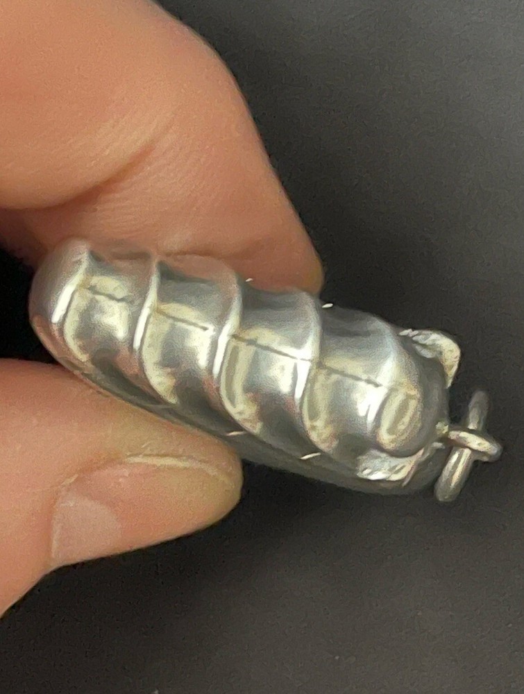 Victorian Solid Silver Vesta Case, Birmingham 1900, By Joseph Chester.