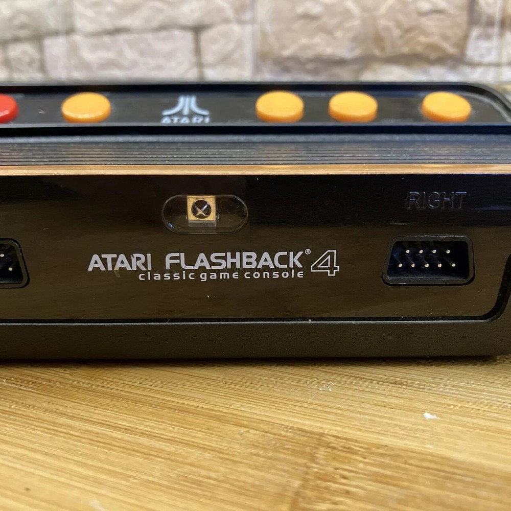 Atari Flashback 4 Classic Game Console With 2 Wireless Joystick Controllers