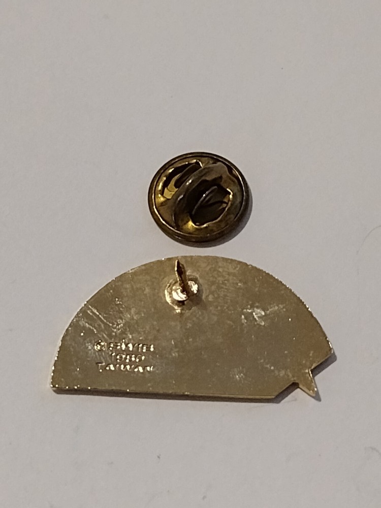 Jesus First Rainbow 1980 Lapel Pin