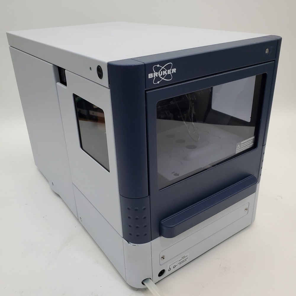Bruker Holland Spark Autosampler Model 840 Powers On