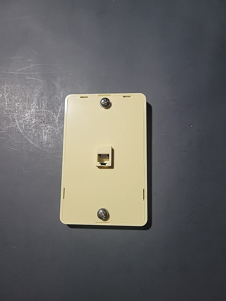 Standard Size Ivory Wall Mount Jack Mounting Plates