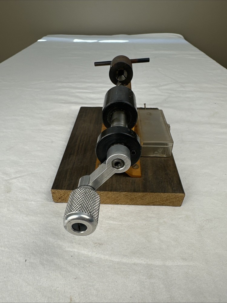 Forster Original Case Trimmer for Reloading Brass - Lathe Style Tool