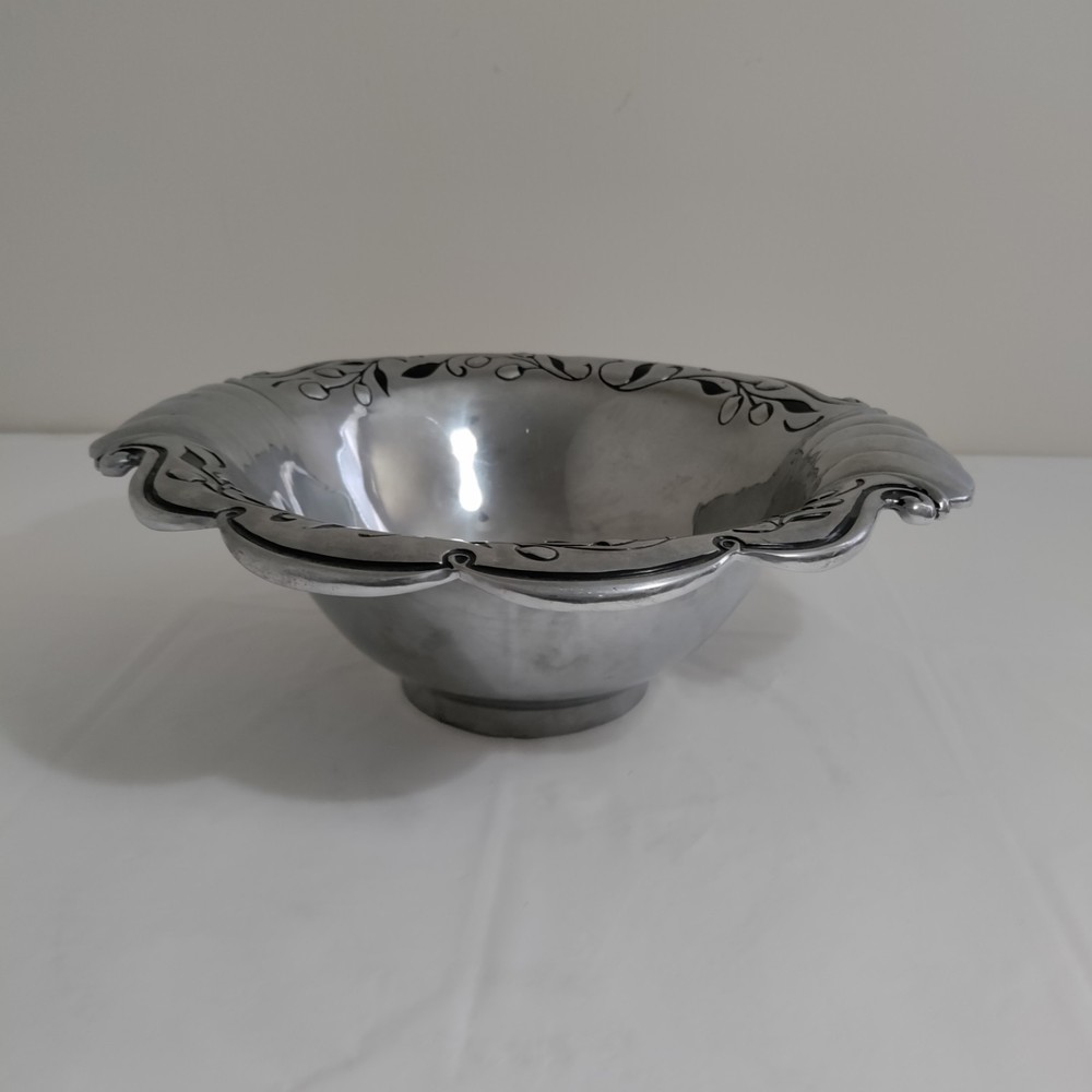 Elegent Large Lenox Metal Serveware