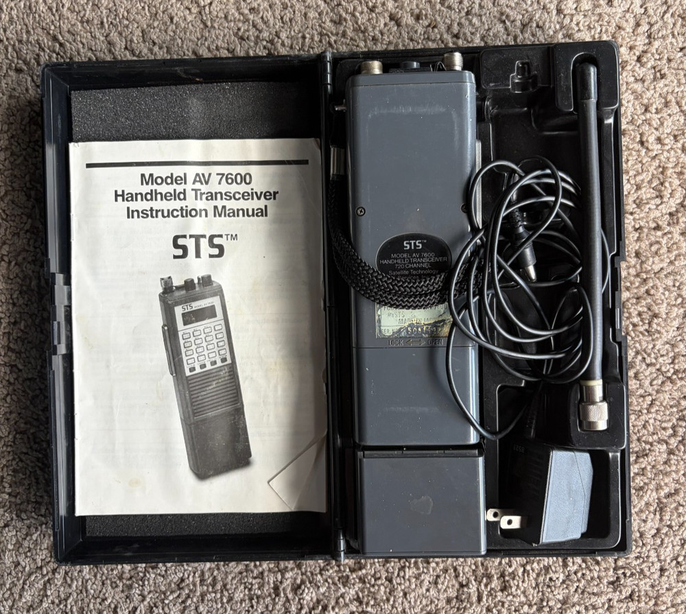 STS model AV7600 handheld VHF Transceiver