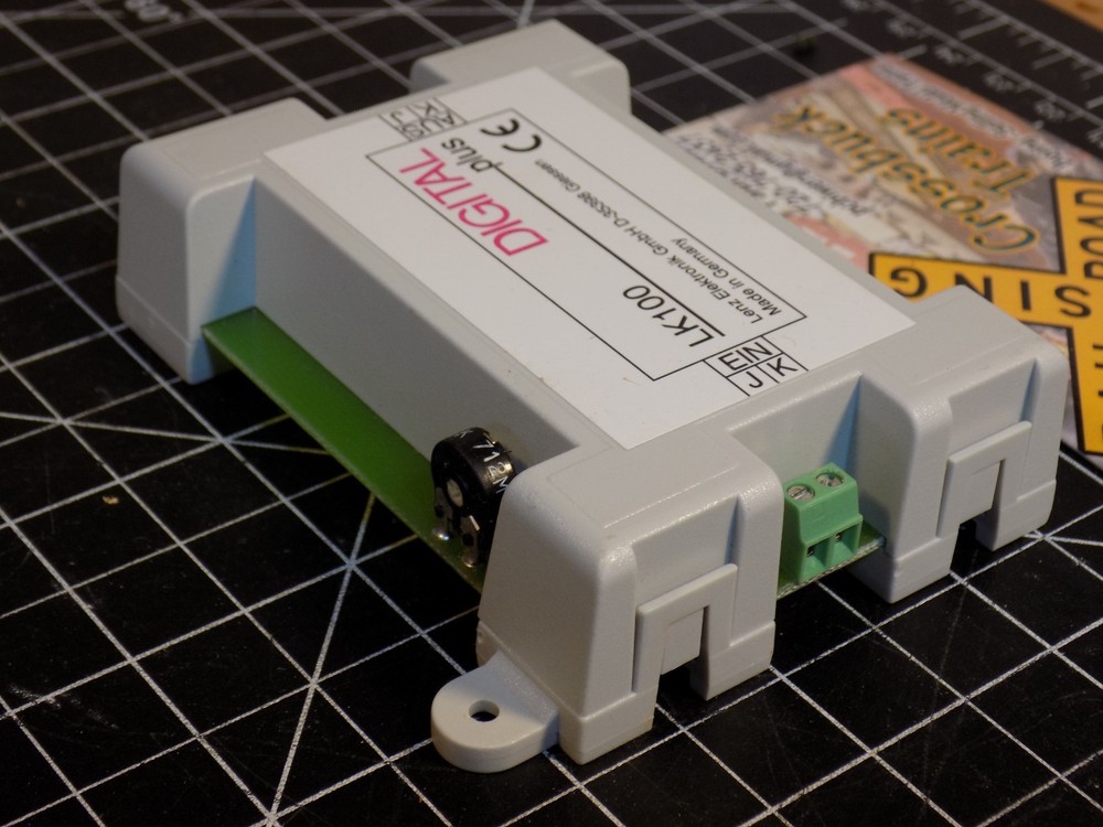 HO/N LENZ LK 100 Digital Plus Reverse Loop Module 5amp (121538)