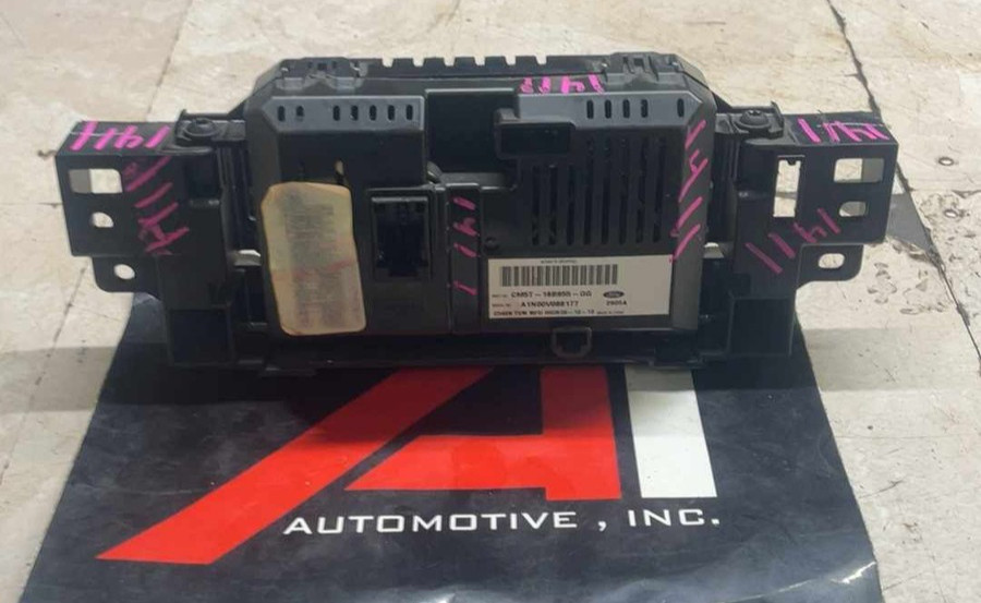 2012-2014 FORD FOCUS Front Info-GPS-TV Screen Display 4.2" Screen OEM