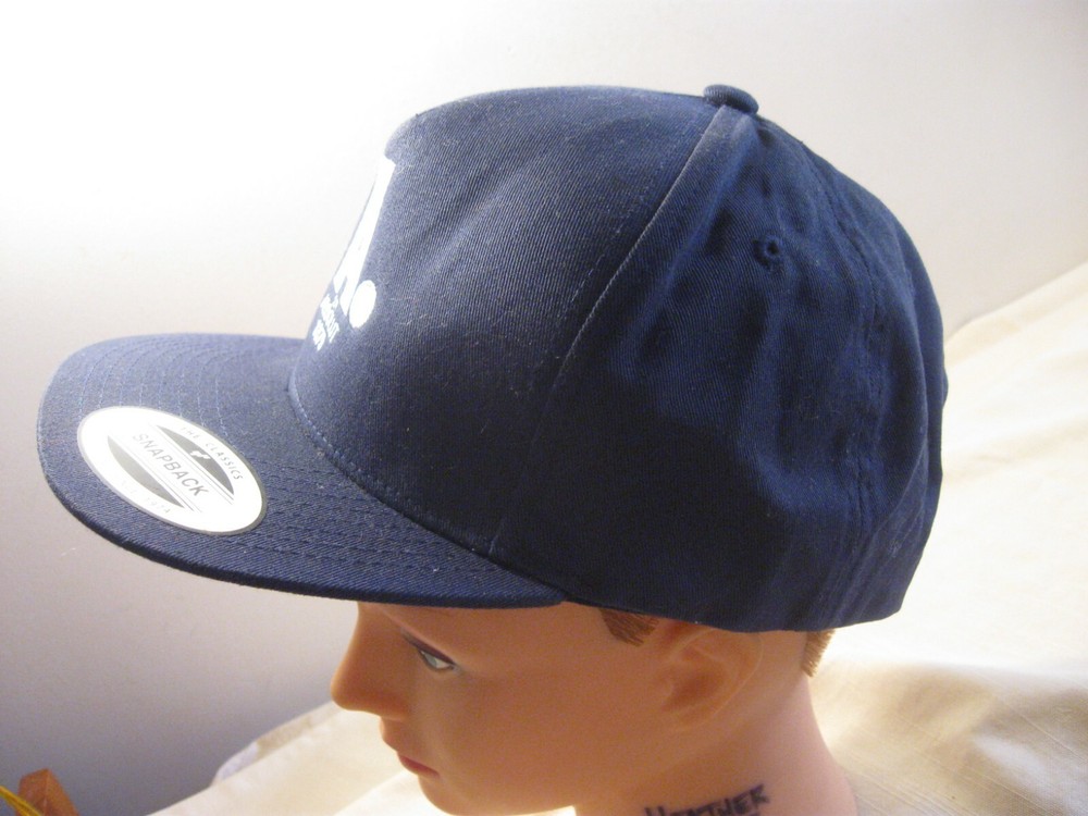 ABSOLUT. VODKA SNAPBACK CAP - NEW