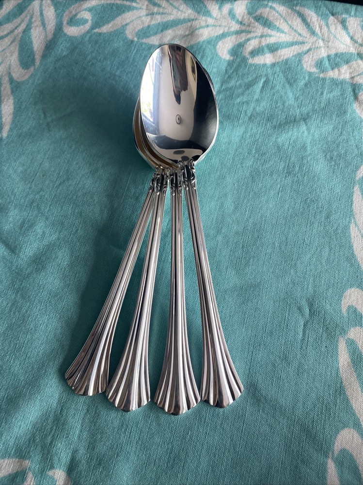 4 Towle Aristocrat Silverplate EP Supreme flatware place settings dinner spoons