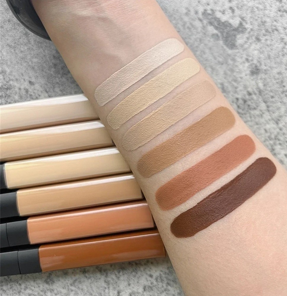 Full Coverage Matte Concealer | Long Lasting | Ships Fast + FREE Gift!
