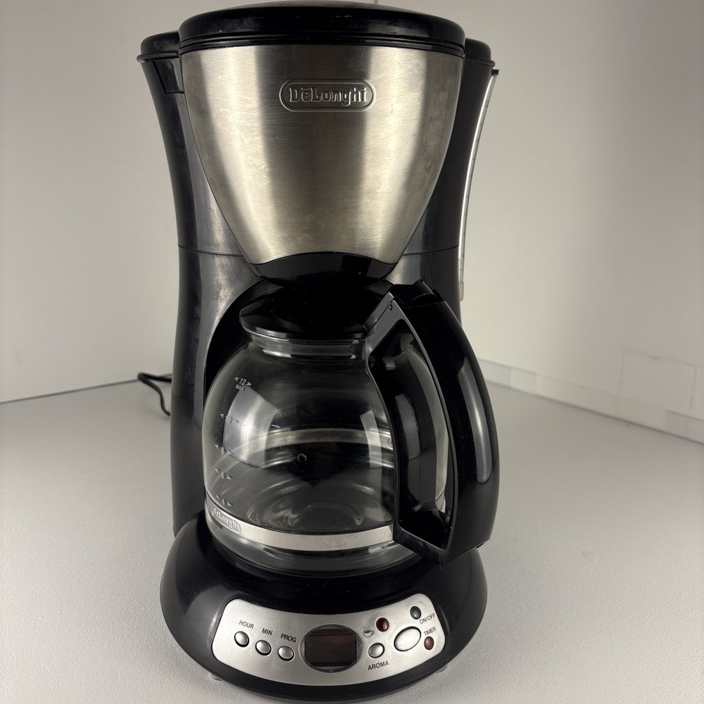DeLonghi 10 Cup Drip Coffee Maker Pot Type DC36TB