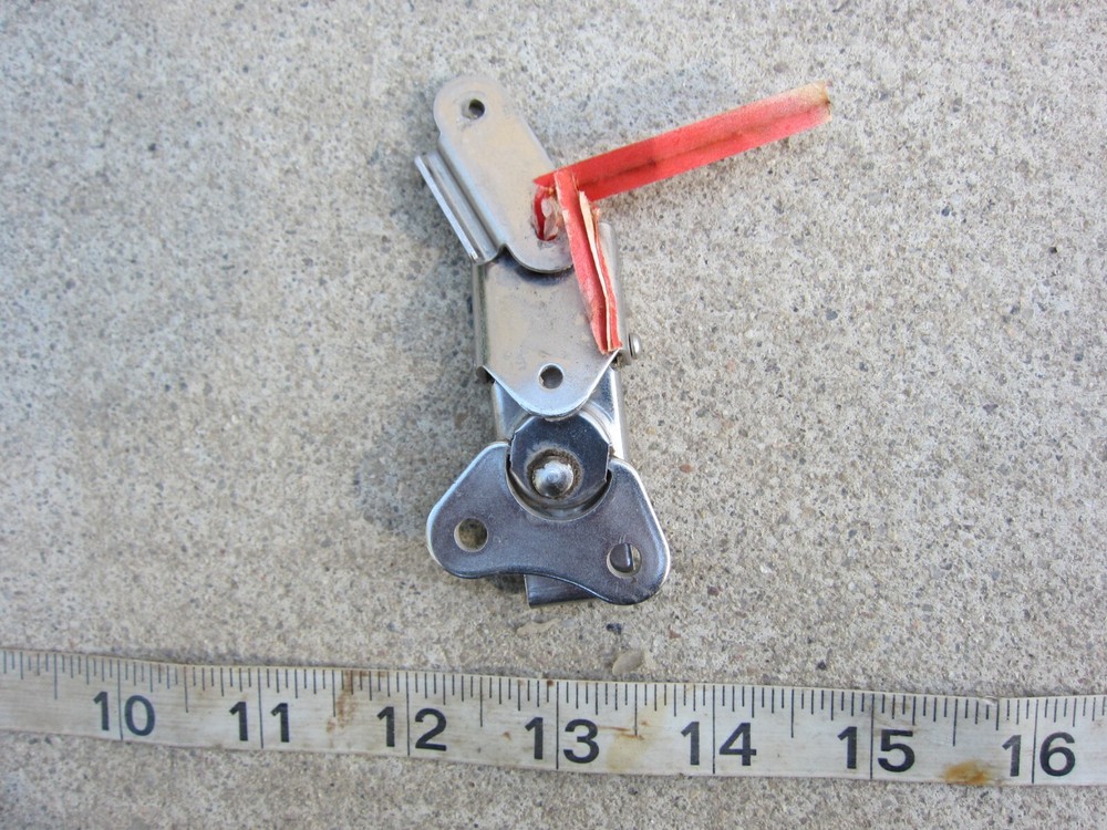Southco Panel Rotary Draw Latch, Used
