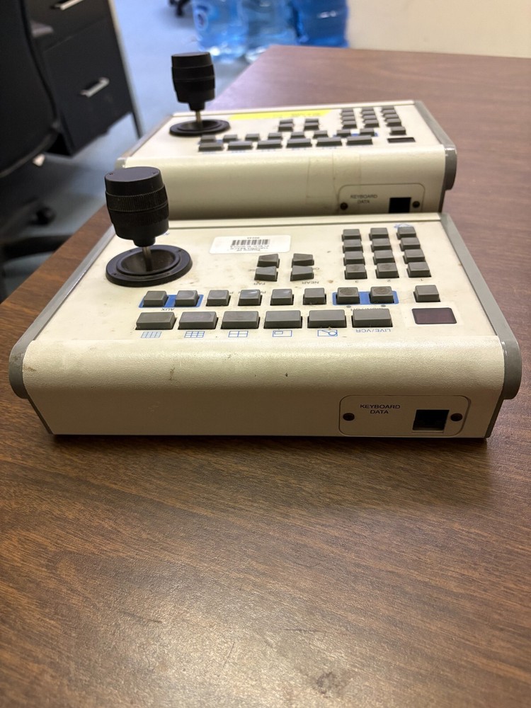 Pelco KBD4000 Multiplexer Keyboard Controller with Joystick